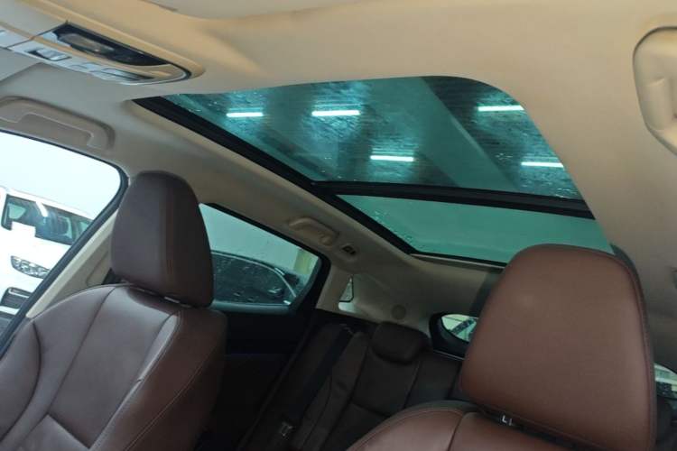 Used Wey VV7 2017 2.0T Flagship Model Headliner