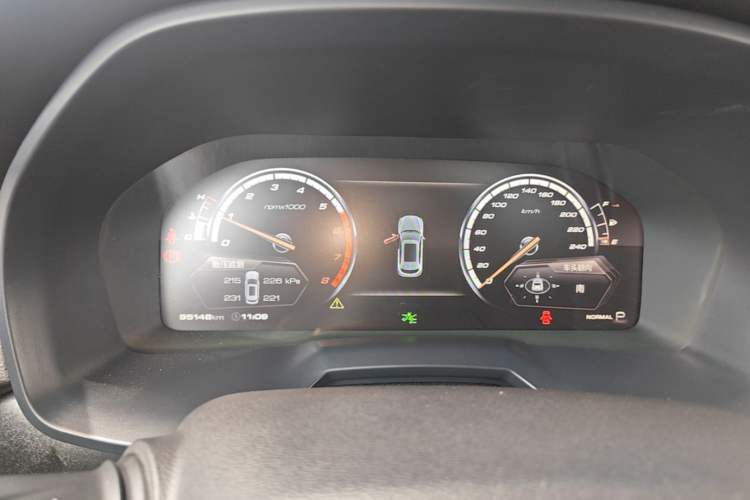 Used Wey VV7 2017 2.0T Ultra-Luxury Version Instrument Cluster