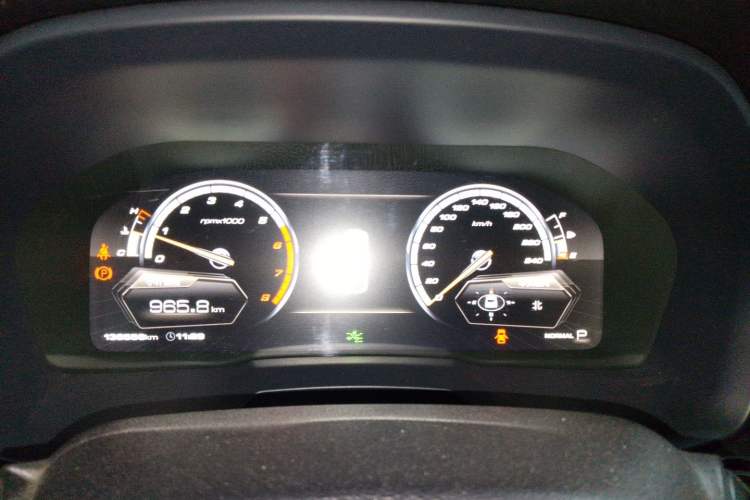 Used Wey VV7 2017 2.0T Ultra-Luxury Version Instrument Cluster