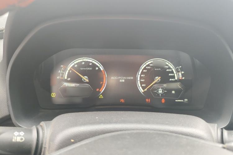 Used Wey VV7 2017 2.0T Flagship Model Instrument Cluster
