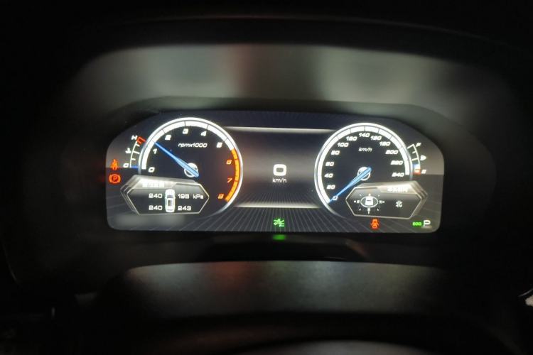 Used Wey VV7 2017 2.0T Luxury Model Instrument Cluster