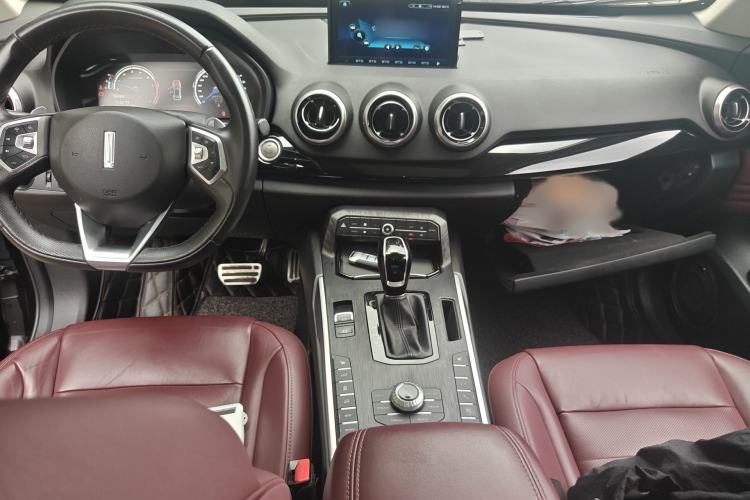 Used Wey VV7 2017 2.0T Flagship Model Interior 2