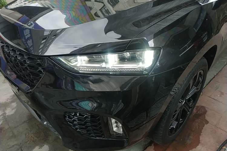 Used Wey VV7 2017 2.0T Flagship Model Left Front Headlight