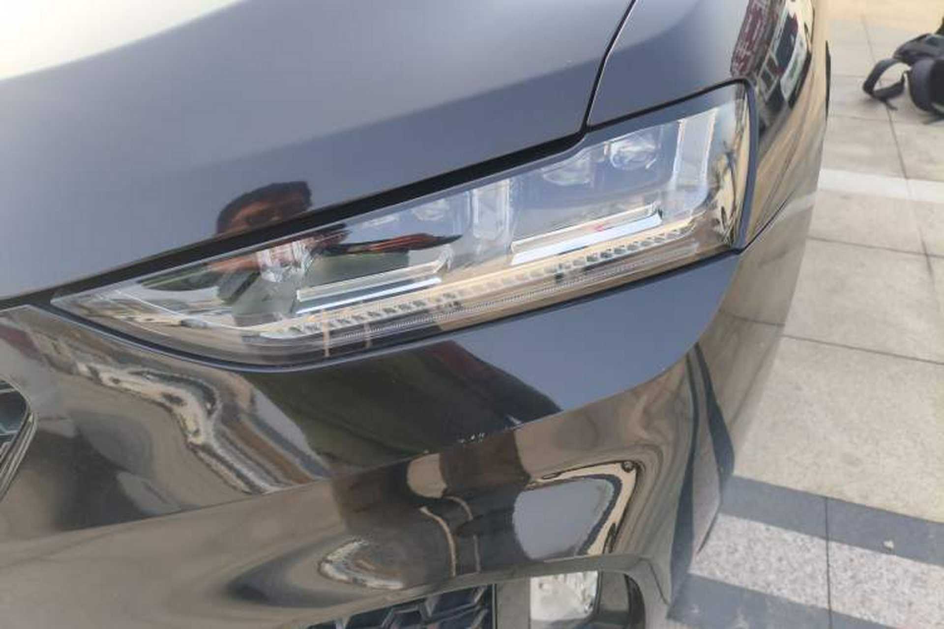 Used Wey VV7 2017 2.0T Ultra-Luxury Version Left Front Headlight