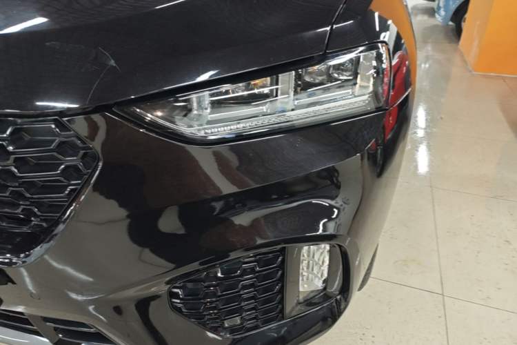 Used Wey VV7 2017 2.0T Luxury Model Left Front Headlight