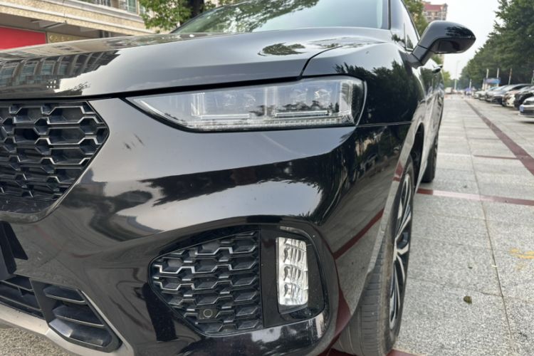 Used Wey VV7 2017 2.0T Luxury Model Left Front Headlight