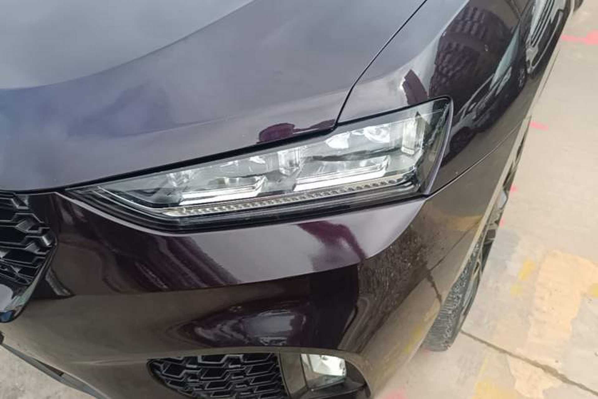 Used Wey VV7 2017 2.0T Flagship Model Left Front Headlight