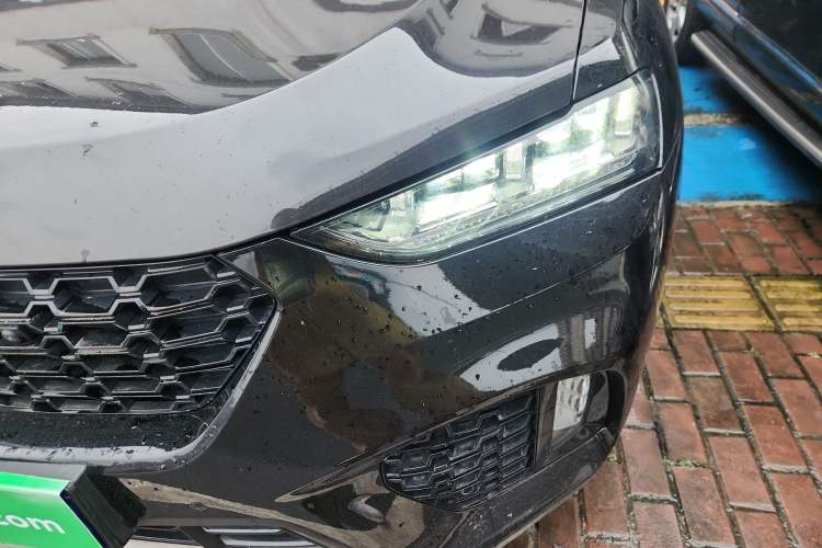 Used Wey VV7 2017 2.0T Ultra-Luxury Version Left Front Headlight