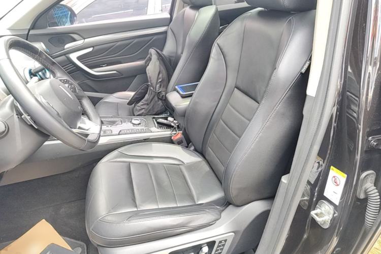 Used Wey VV7 2017 2.0T Flagship Model Left Front Seat