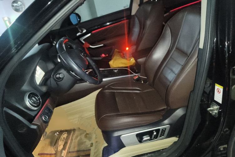 Used Wey VV7 2017 2.0T Flagship Model Left Front Seat