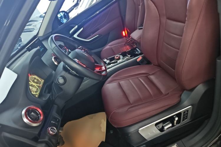 Used Wey VV7 2017 2.0T Flagship Model Left Front Seat