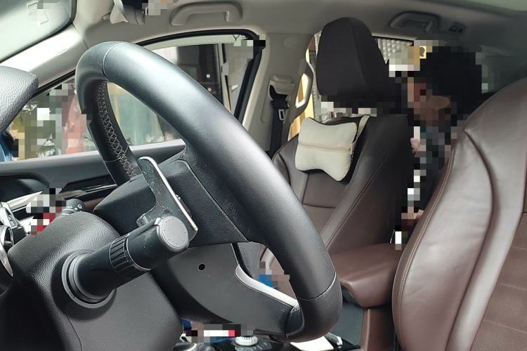 Used Wey VV7 2017 2.0T Flagship Model Left Front Seat