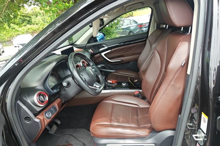 Used Wey VV7 2017 2.0T Ultra-Luxury Version Left Front Seat