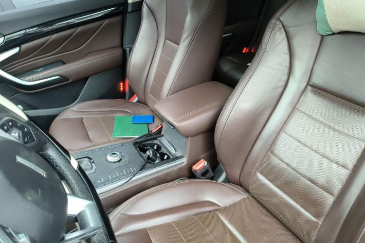 Used Wey VV7 2017 2.0T Ultra-Luxury Version Left Front Seat