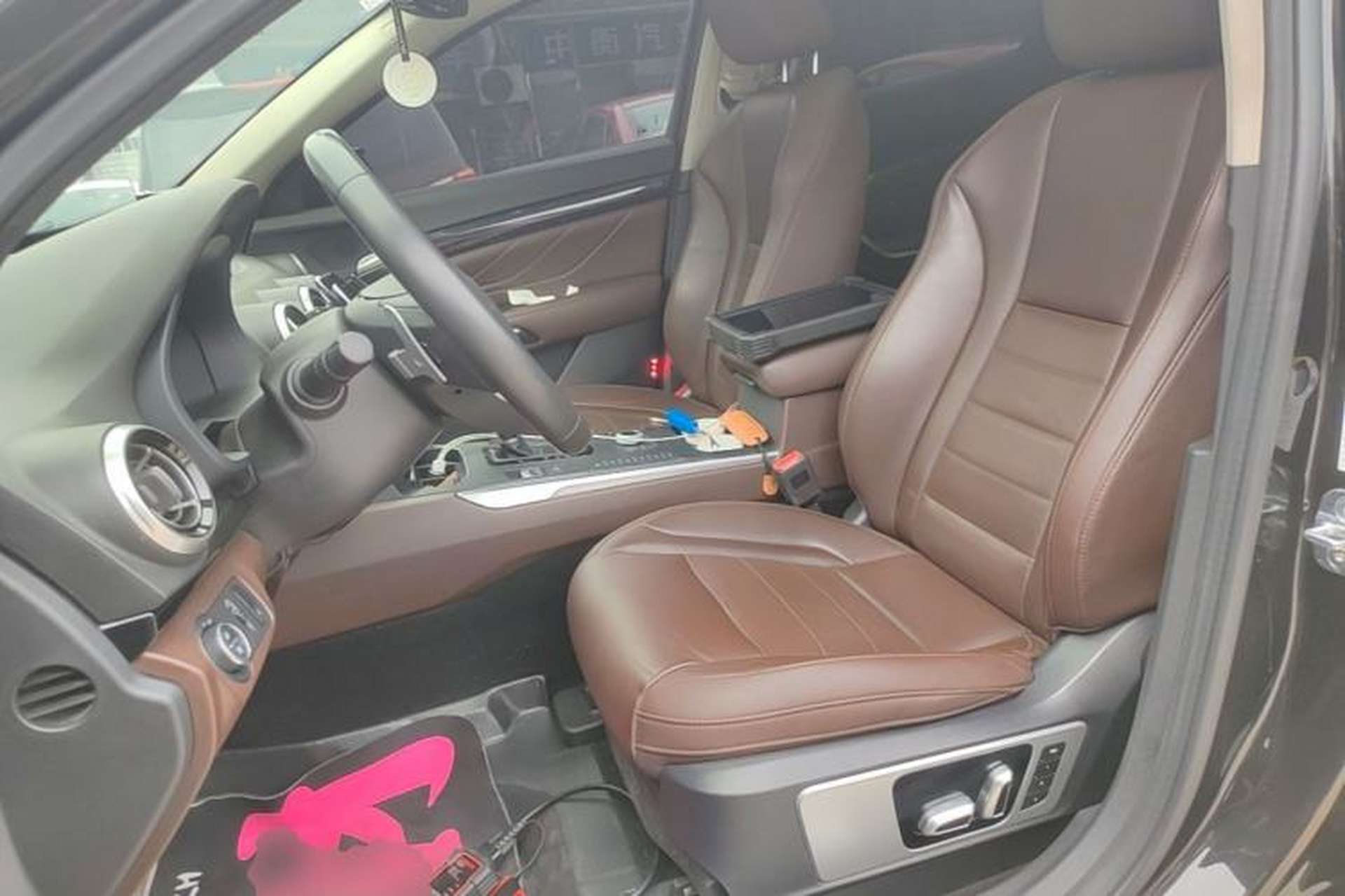 Used Wey VV7 2017 2.0T Ultra-Luxury Version Left Front Seat