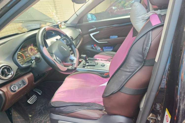 Used Wey VV7 2017 2.0T Flagship Model Left Front Seat