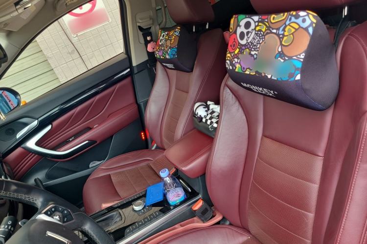 Used Wey VV7 2017 2.0T Flagship Model Left Front Seat