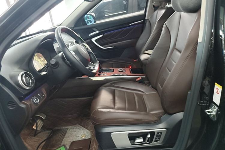 Used Wey VV7 2017 2.0T Flagship Model Left Front Seat