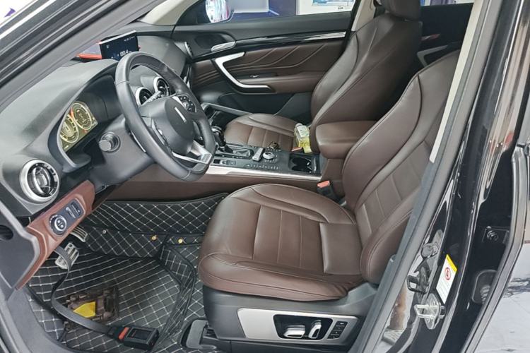 Used Wey VV7 2017 2.0T Ultra-Luxury Version Left Front Seat