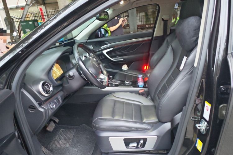 Used Wey VV7 2017 2.0T Ultra-Luxury Version Left Front Seat