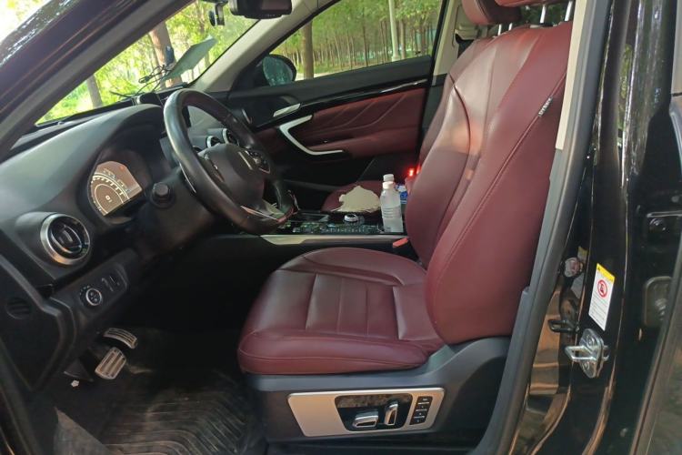 Used Wey VV7 2017 2.0T Flagship Model Left Front Seat