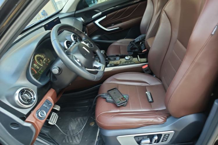 Used Wey VV7 2017 2.0T Flagship Model Left Front Seat