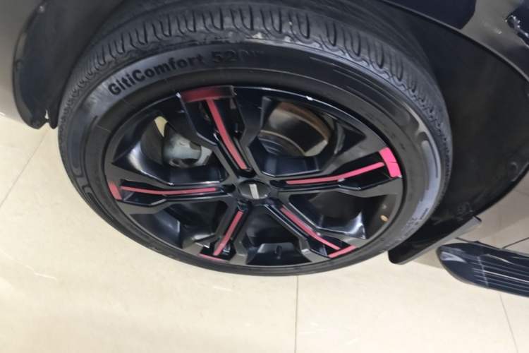 Used Wey VV7 2017 2.0T Flagship Model Left Front Wheel Hub