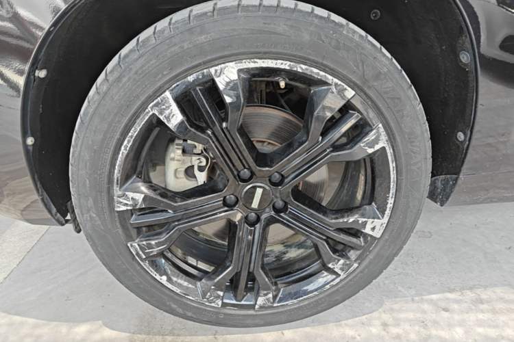 Used Wey VV7 2017 2.0T Flagship Model Left Front Wheel Hub