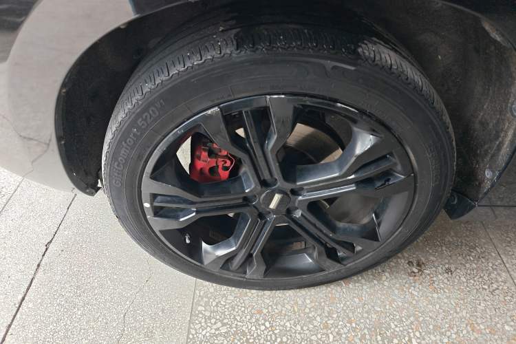 Used Wey VV7 2017 2.0T Flagship Model Left Front Wheel Hub