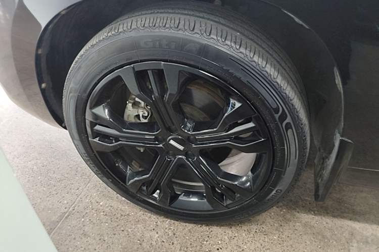 Used Wey VV7 2017 2.0T Flagship Model Left Front Wheel Hub