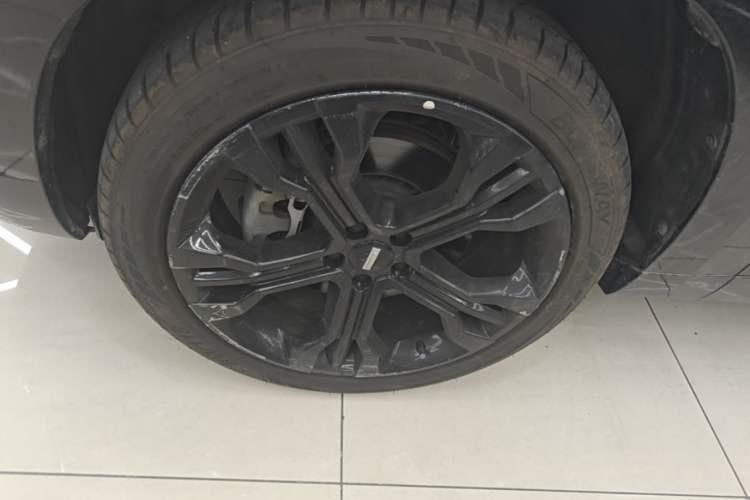 Used Wey VV7 2017 2.0T Flagship Model Left Front Wheel Hub