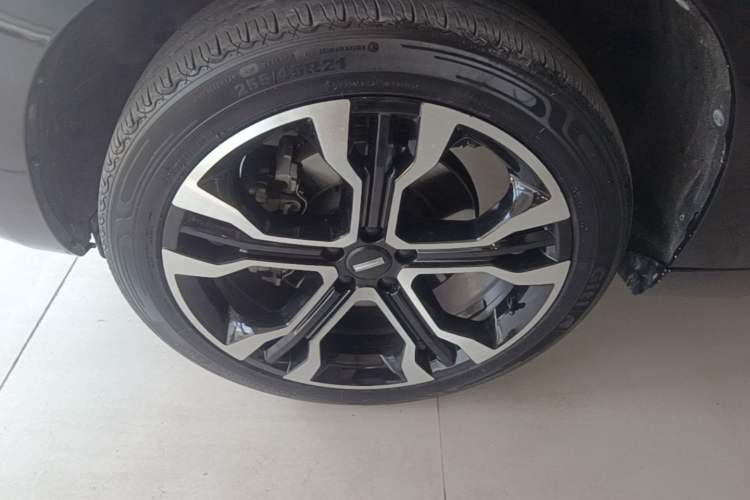 Used Wey VV7 2017 2.0T Flagship Model Left Front Wheel Hub