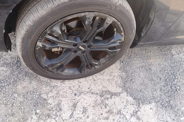 Used Wey VV7 2017 2.0T Flagship Model Left Front Wheel Hub