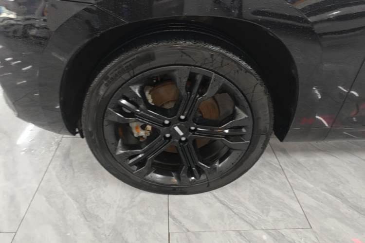 Used Wey VV7 2017 2.0T Flagship Model Left Front Wheel Hub