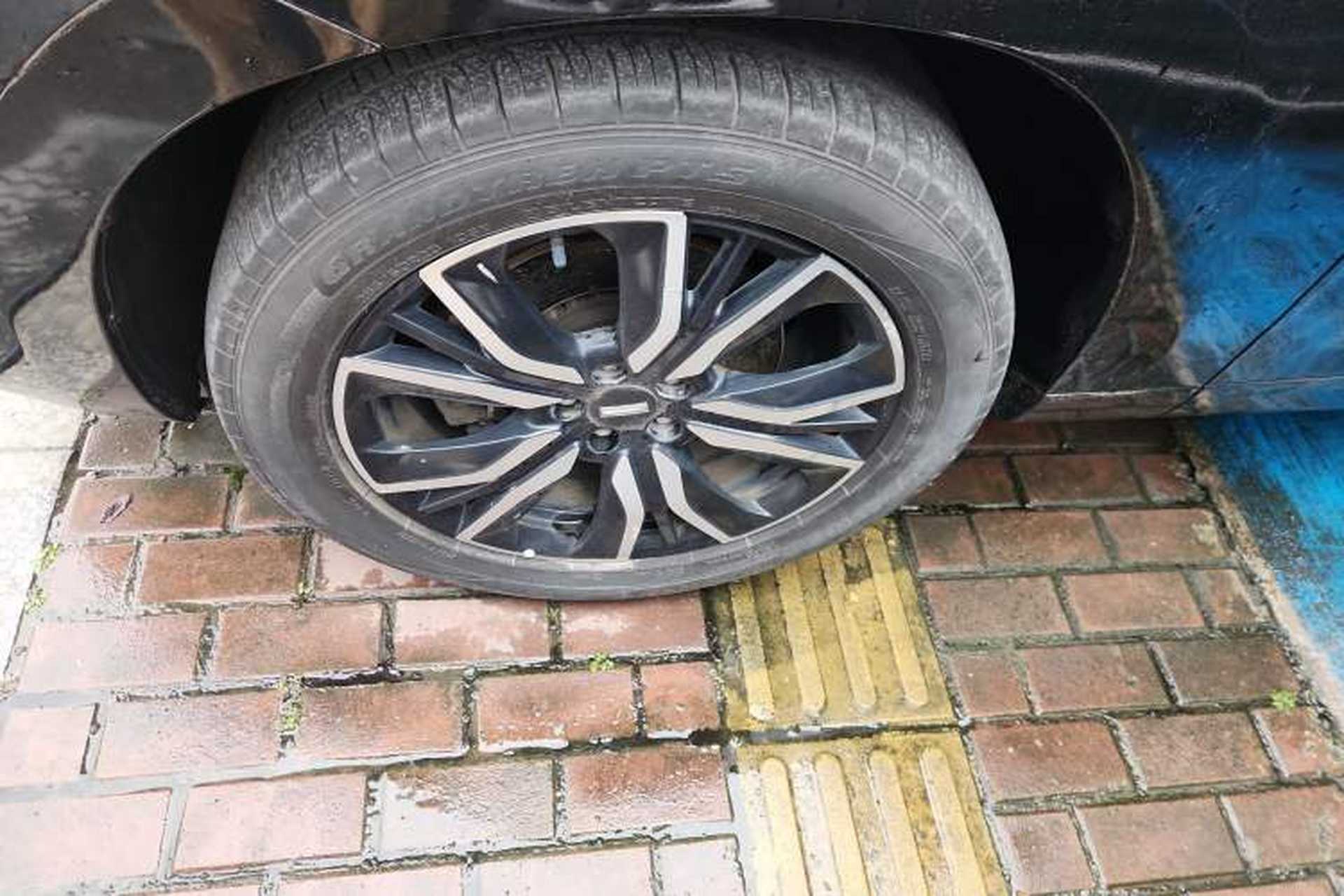 Used Wey VV7 2017 2.0T Ultra-Luxury Version Left Front Wheel Hub