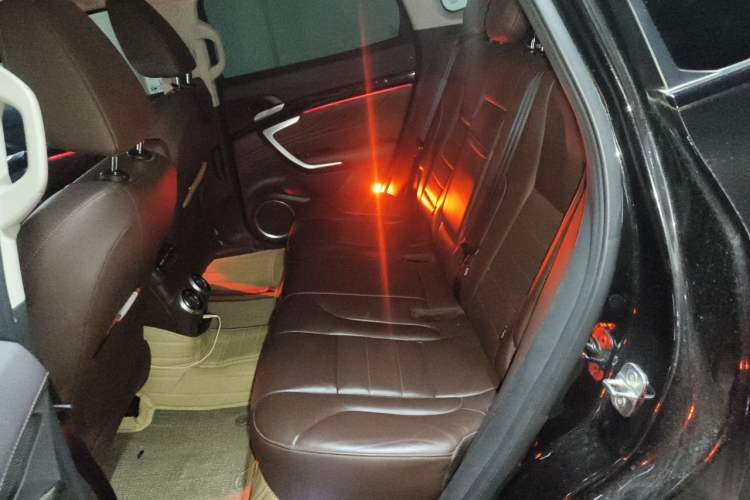 Used Wey VV7 2017 2.0T Flagship Model Left Rear Seat
