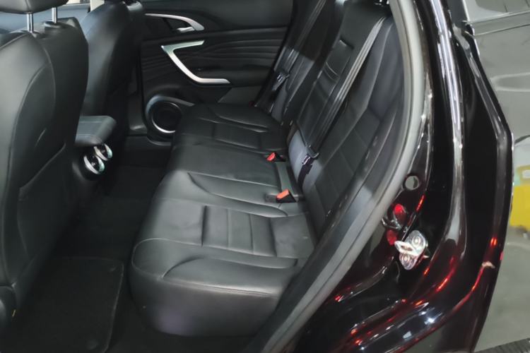 Used Wey VV7 2017 2.0T Flagship Model Left Rear Seat