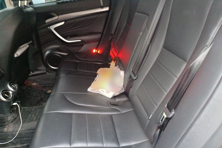 Used Wey VV7 2017 2.0T Luxury Model Left Rear Seat