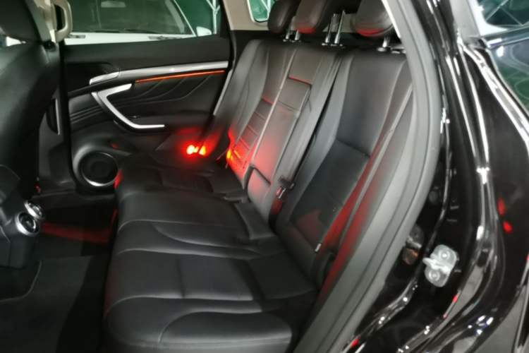Used Wey VV7 2017 2.0T Ultra-Luxury Version Left Rear Seat