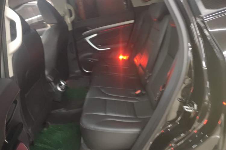 Used Wey VV7 2017 2.0T Ultra-Luxury Version Left Rear Seat