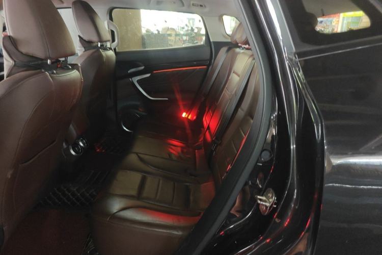 Used Wey VV7 2017 2.0T Flagship Model Left Rear Seat