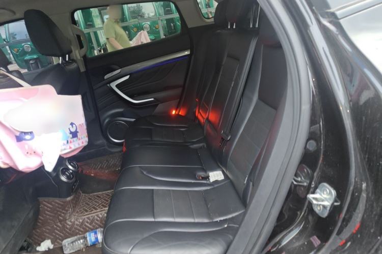 Used Wey VV7 2017 2.0T Flagship Model Left Rear Seat