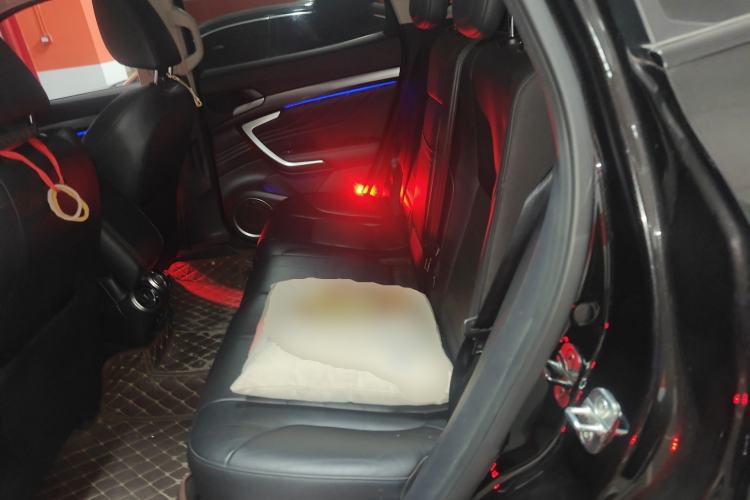 Used Wey VV7 2017 2.0T Flagship Model Left Rear Seat