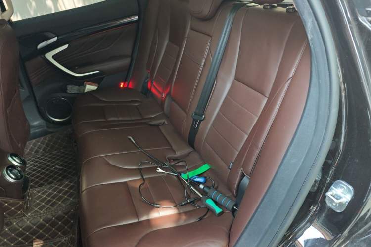 Used Wey VV7 2017 2.0T Flagship Model Left Rear Seat