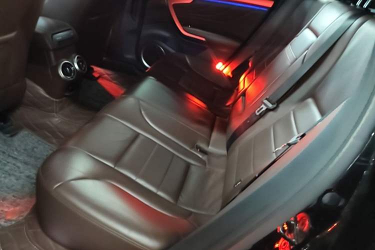 Used Wey VV7 2017 2.0T Flagship Model Left Rear Seat