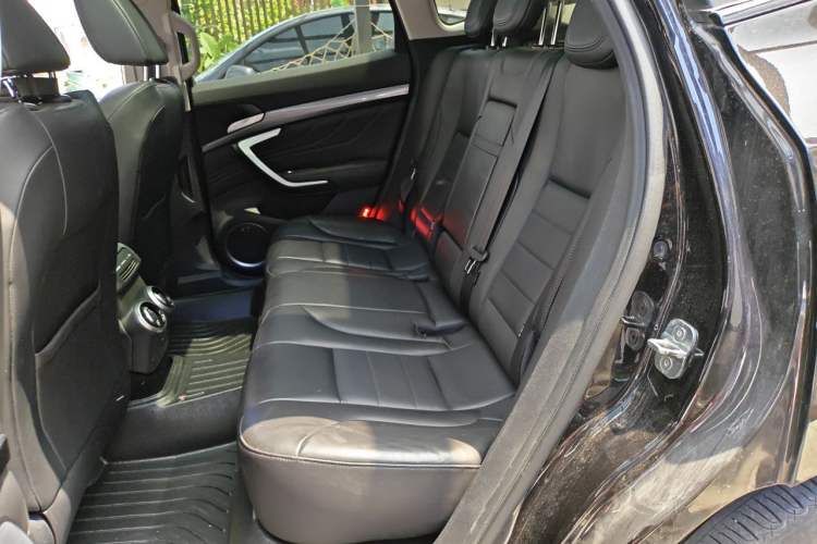 Used Wey VV7 2017 2.0T Flagship Model Left Rear Seat
