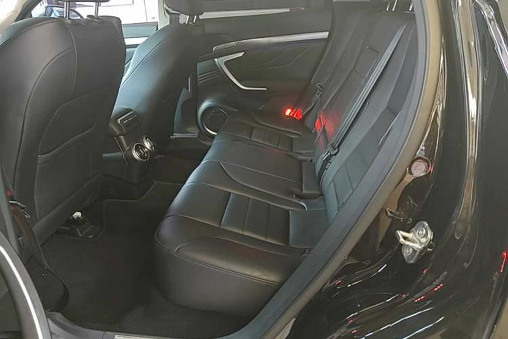Used Wey VV7 2017 2.0T Flagship Model Left Rear Seat