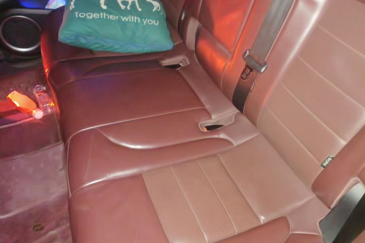 Used Wey VV7 2017 2.0T Ultra-Luxury Version Left Rear Seat