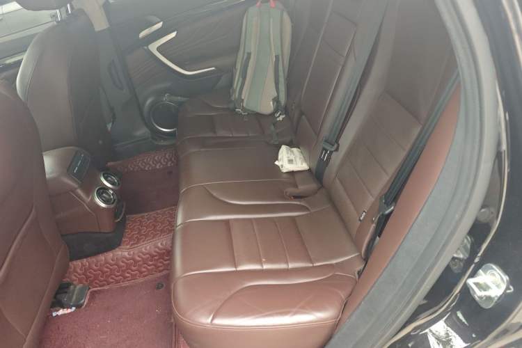 Used Wey VV7 2017 2.0T Flagship Model Left Rear Seat