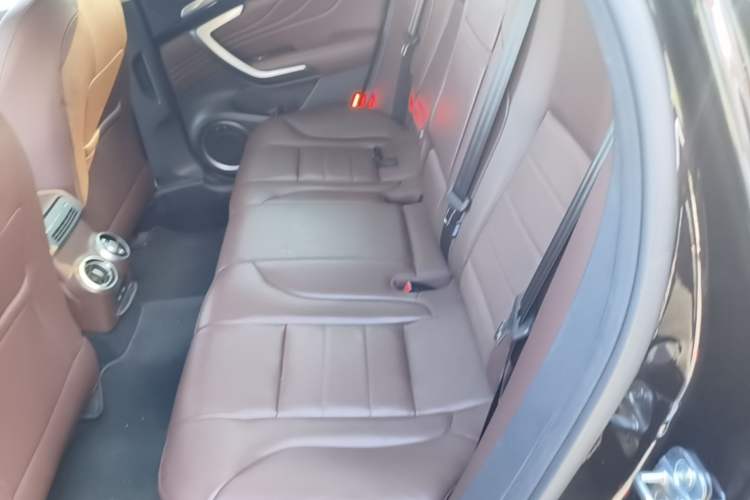Used Wey VV7 2017 2.0T Flagship Model Left Rear Seat